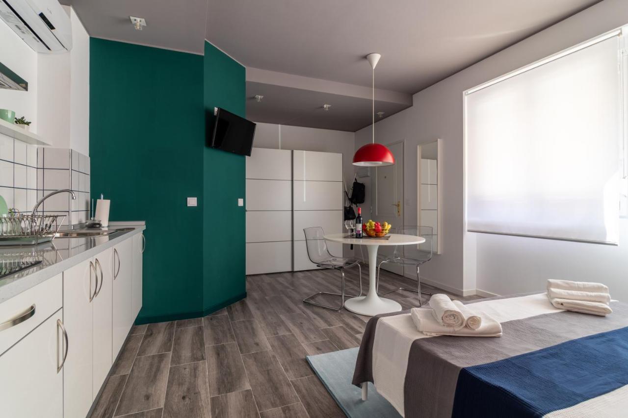 Apartamentos Navio Valencia Exterior photo